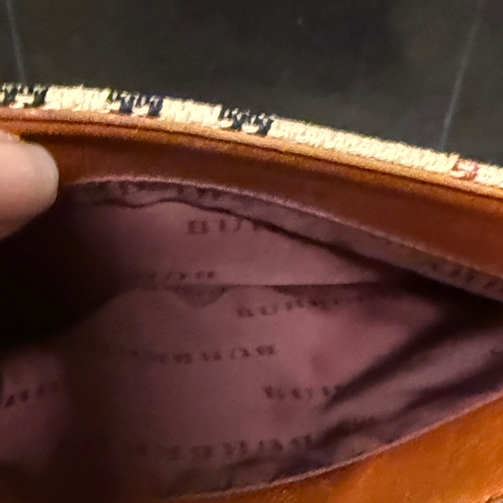 BURBERRY Burberry Nova Check shoulder bag. Designer Handbag Tan and Black EUC - Picture 4 of 13